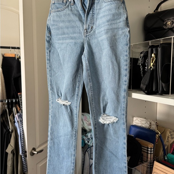 Madewell High Rise Light Wash Distressed Jeans - Picture 2 of 9
